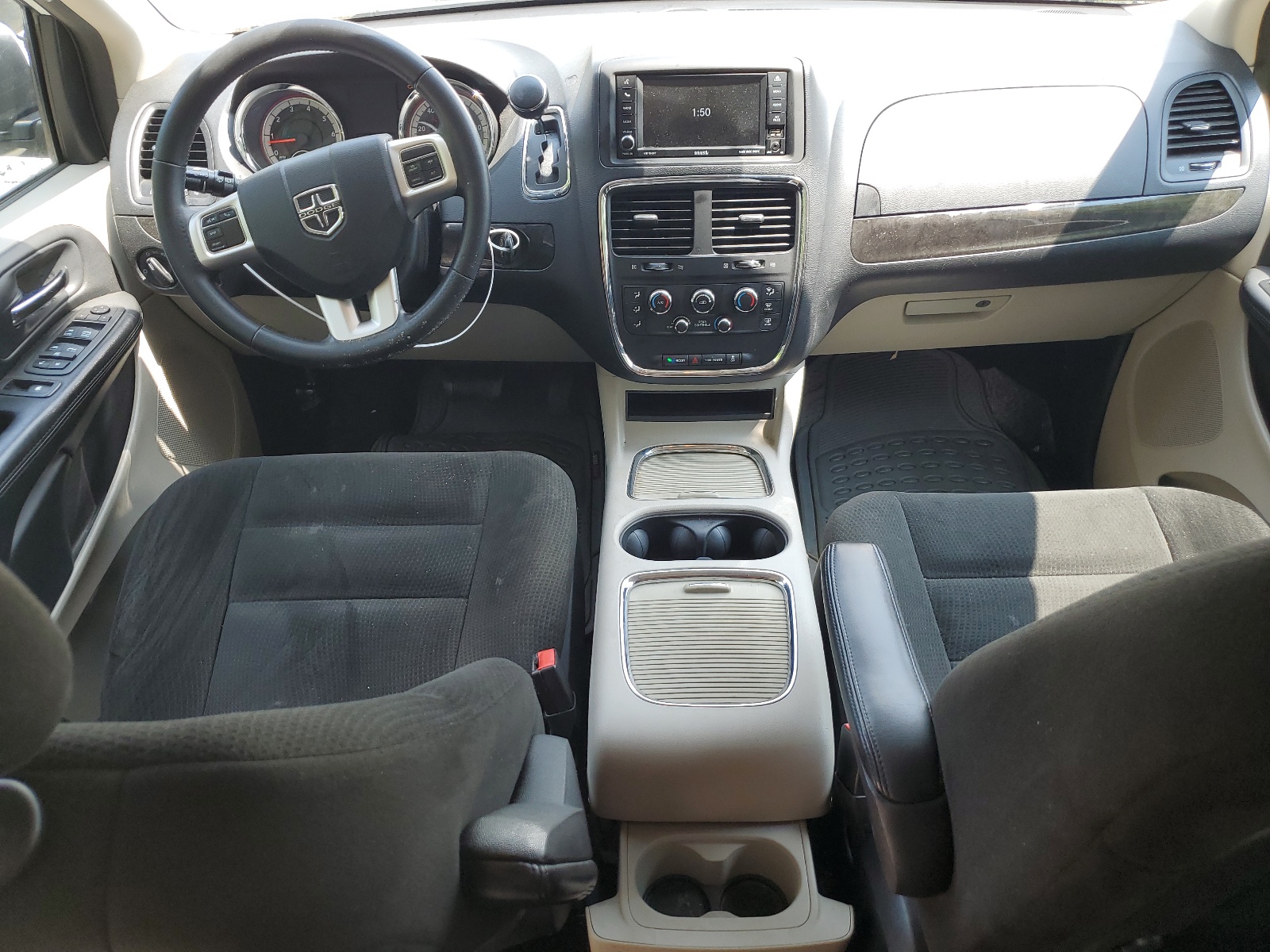 2C4RDGCG7FR641495 2015 Dodge Grand Caravan Sxt