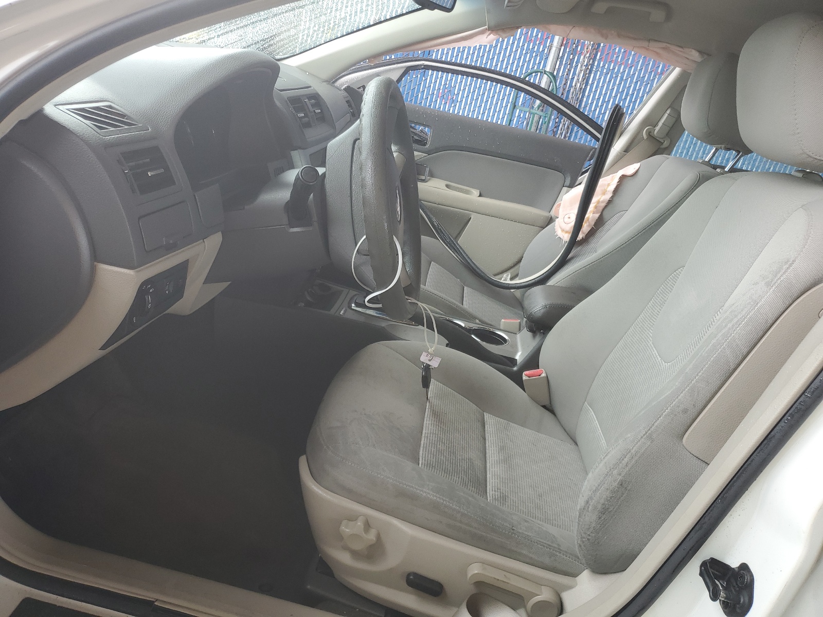 3FAHP0HA9AR315513 2010 Ford Fusion Se