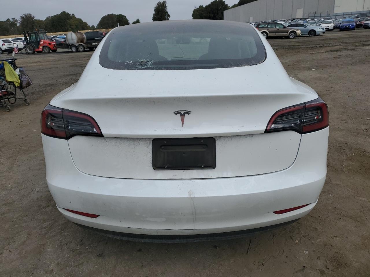 2023 Tesla Model 3 VIN: 5YJ3E1EA8PF647912 Lot: 68605944