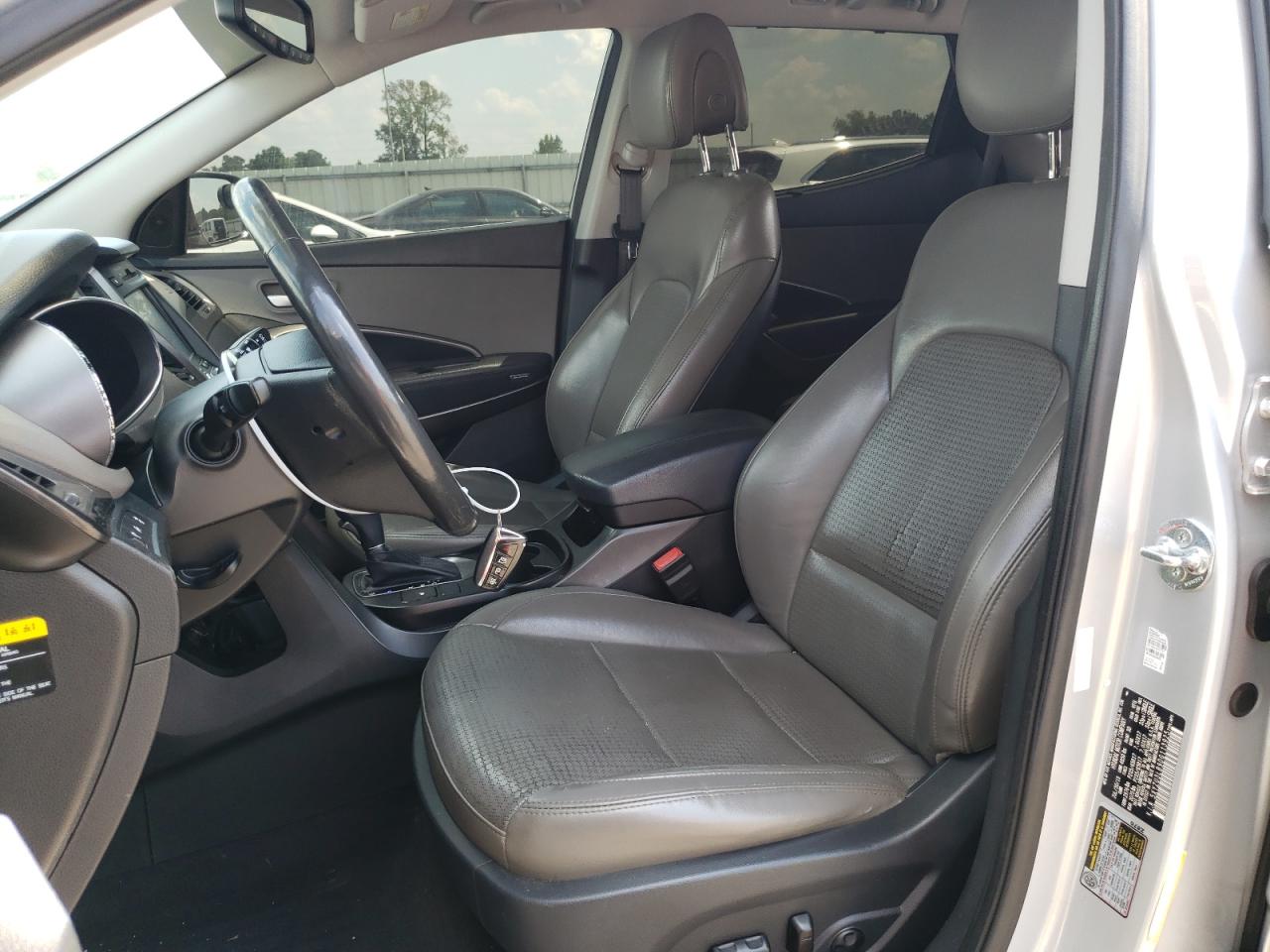 2013 Hyundai Santa Fe - Image 7