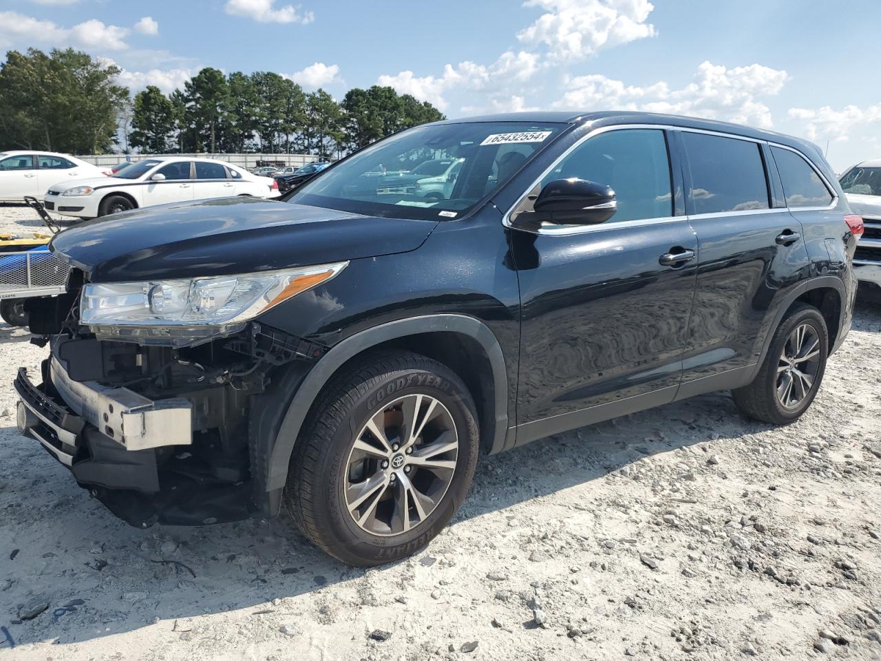 5TDZARFH5KS047501 2019 TOYOTA HIGHLANDER - Image 1