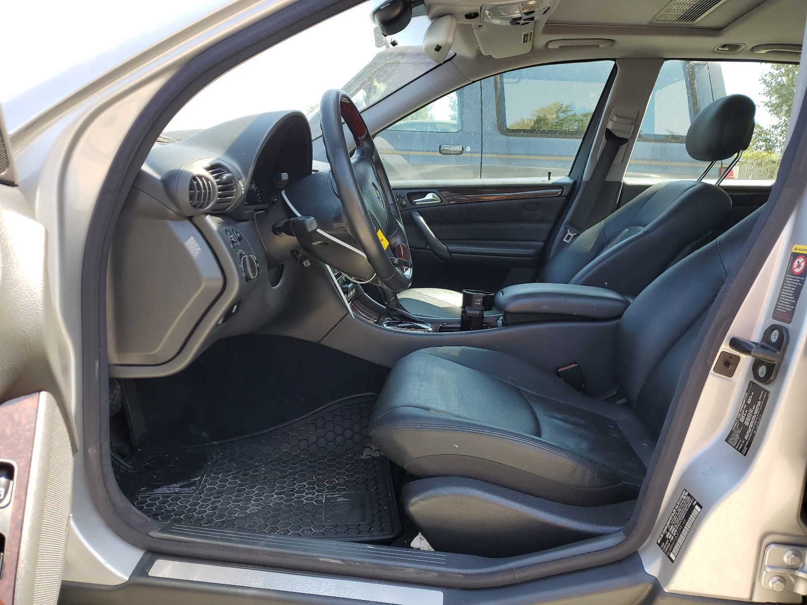 WDBRH64J53F295165 2003 Mercedes-Benz C 320