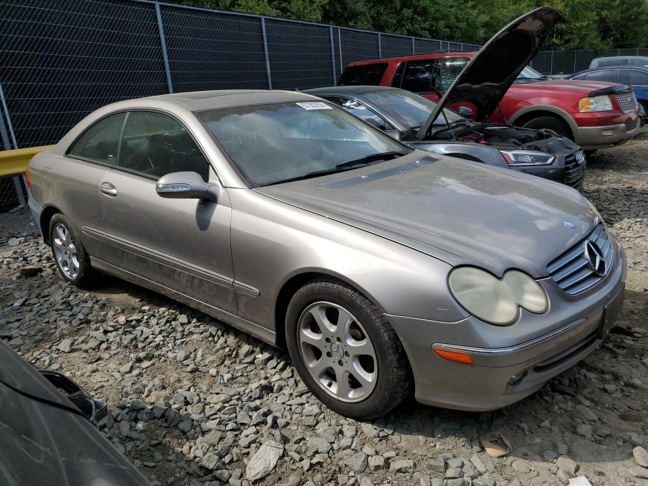 WDBTJ65J74F111113 2004 Mercedes-Benz Clk 320C