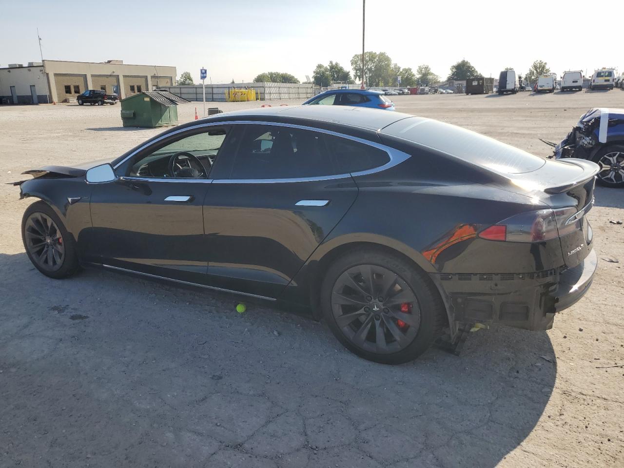 5YJSA1E43JF243697 2018 TESLA MODEL S - Image 2