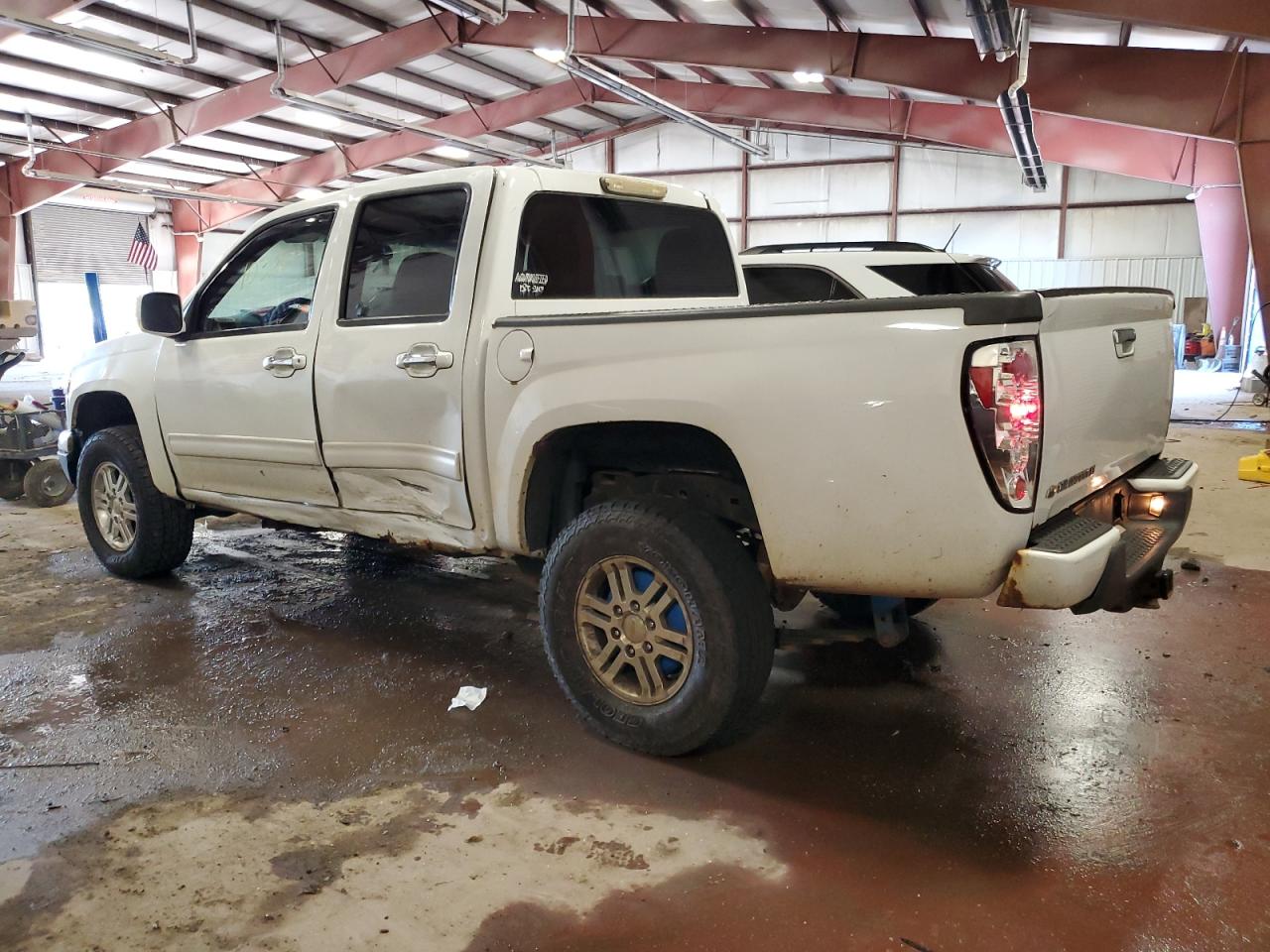 2010 Chevrolet Colorado - Image 2