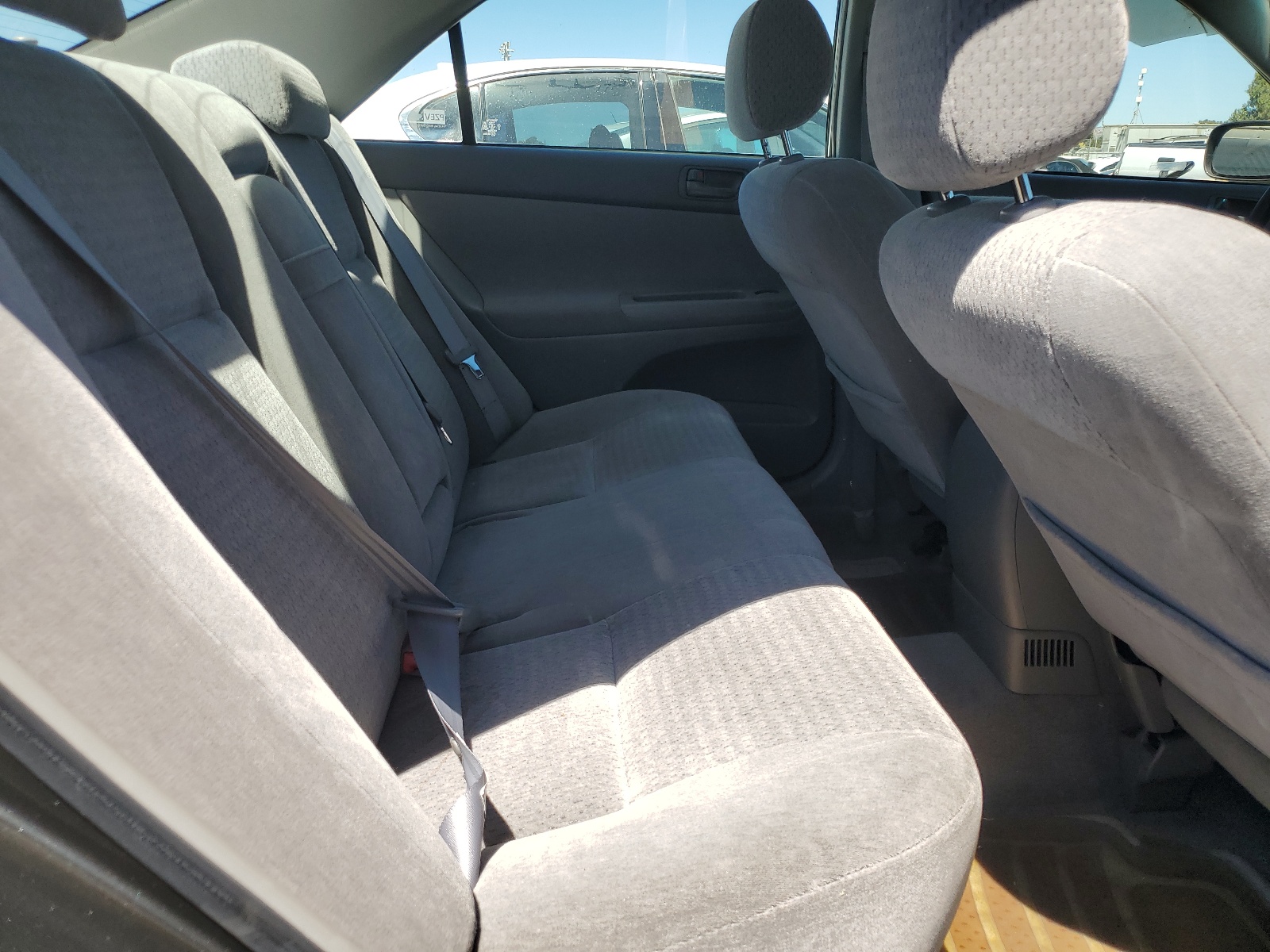 JTDBE32KX30238520 2003 Toyota Camry Le