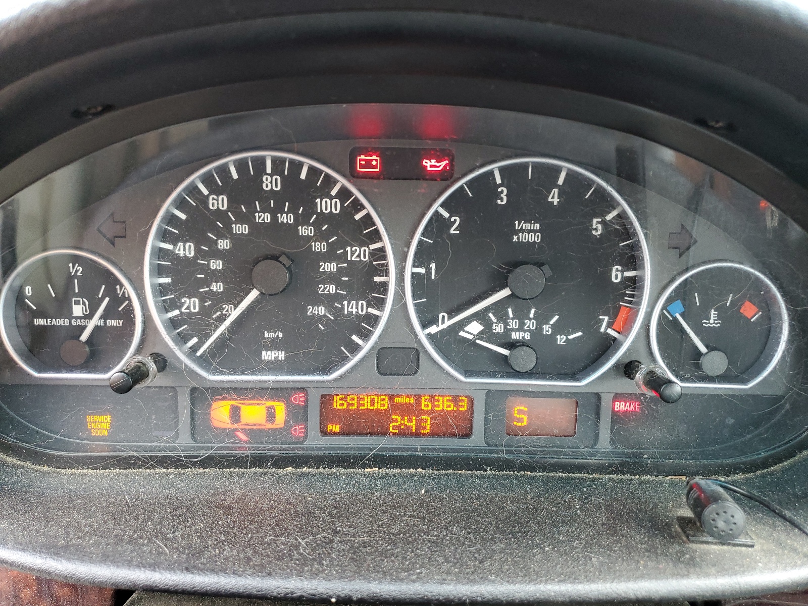 WBAEW53404PN34867 2004 BMW 330 Xi