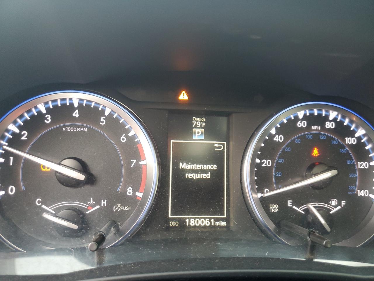 2015 Toyota Highlander Xle VIN: 5TDJKRFH4FS198751 Lot: 64811144