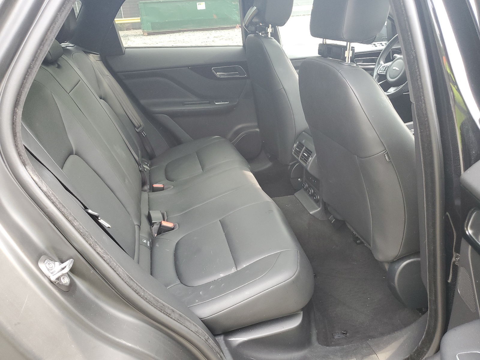 SADCJ2FX7KA395225 2019 Jaguar F-Pace Premium