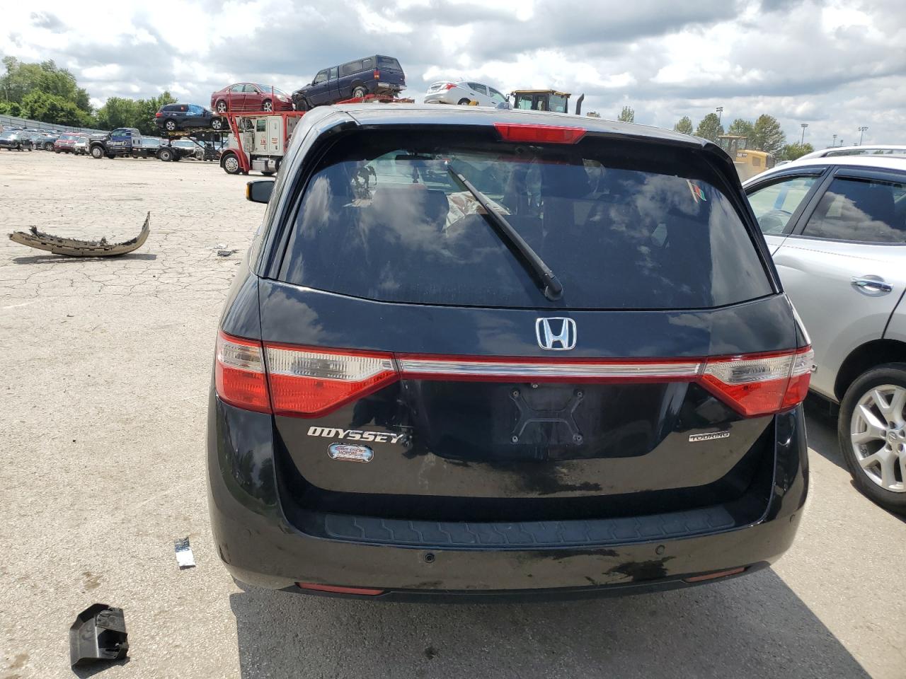 5FNRL5H91BB032958 2011 Honda Odyssey Touring