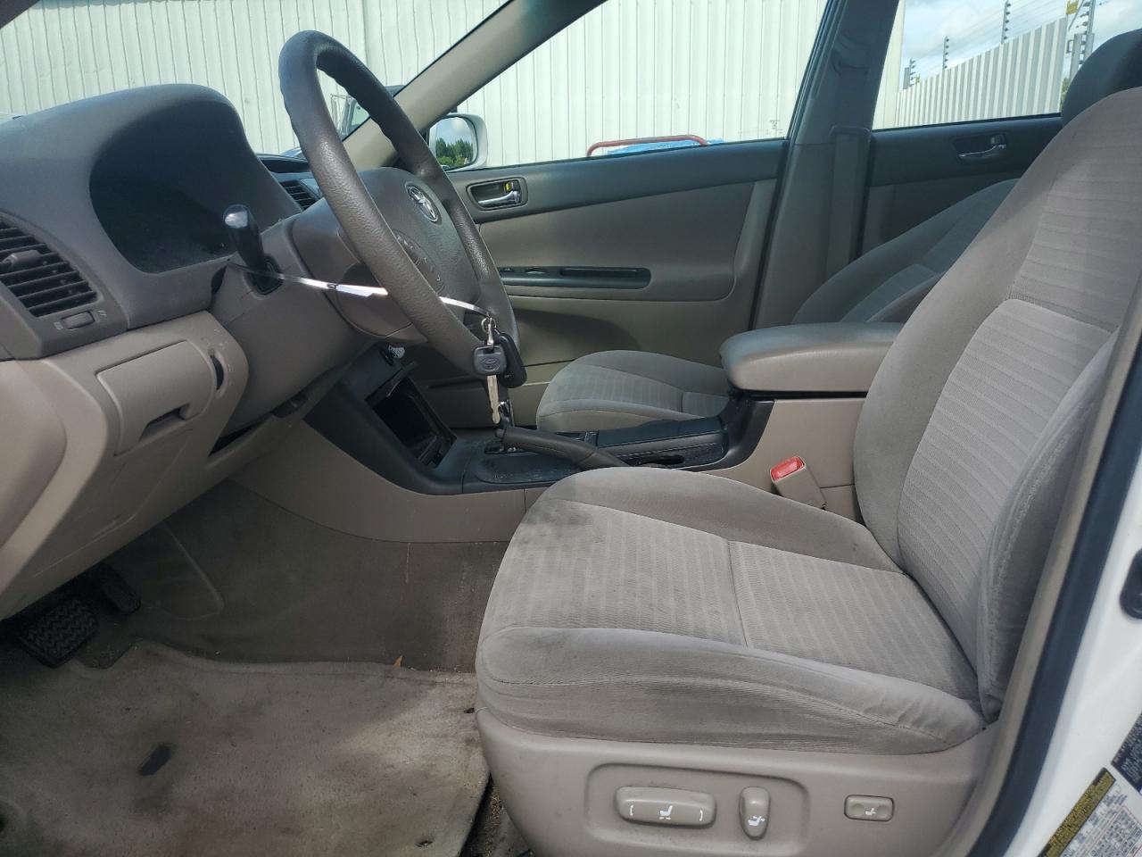 2005 Toyota Camry Le VIN: 4T1BE32K85U618902 Lot: 66110034