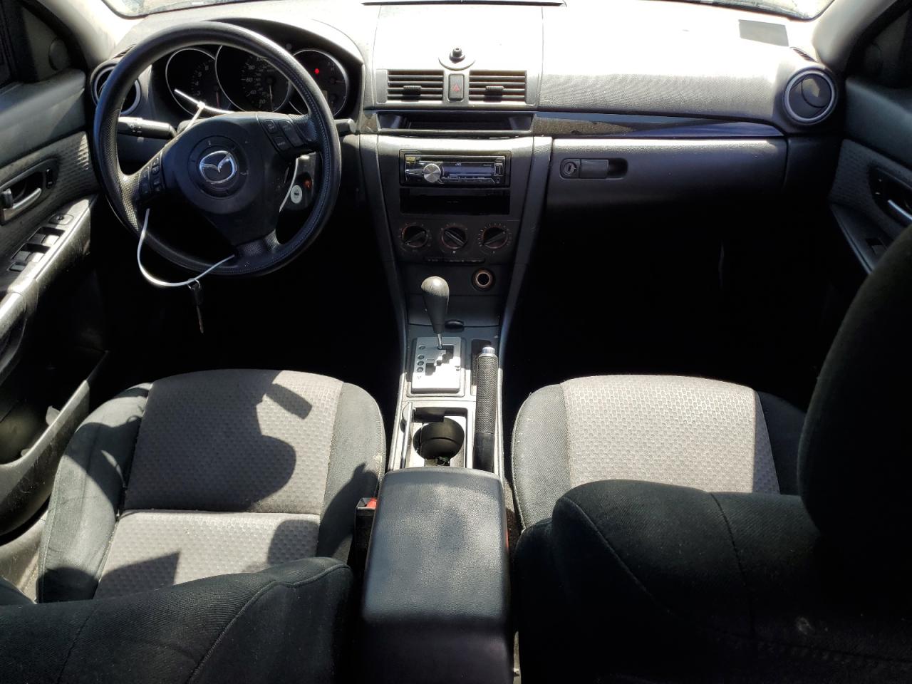 JM1BK12F061429197 2006 Mazda 3 I