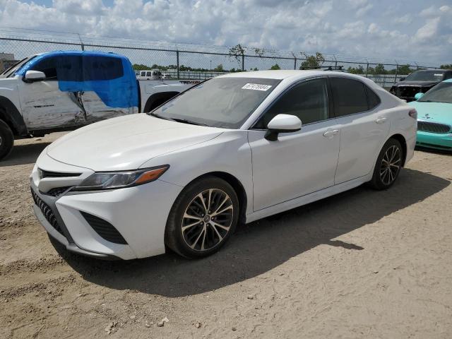  TOYOTA CAMRY 2019 Белый