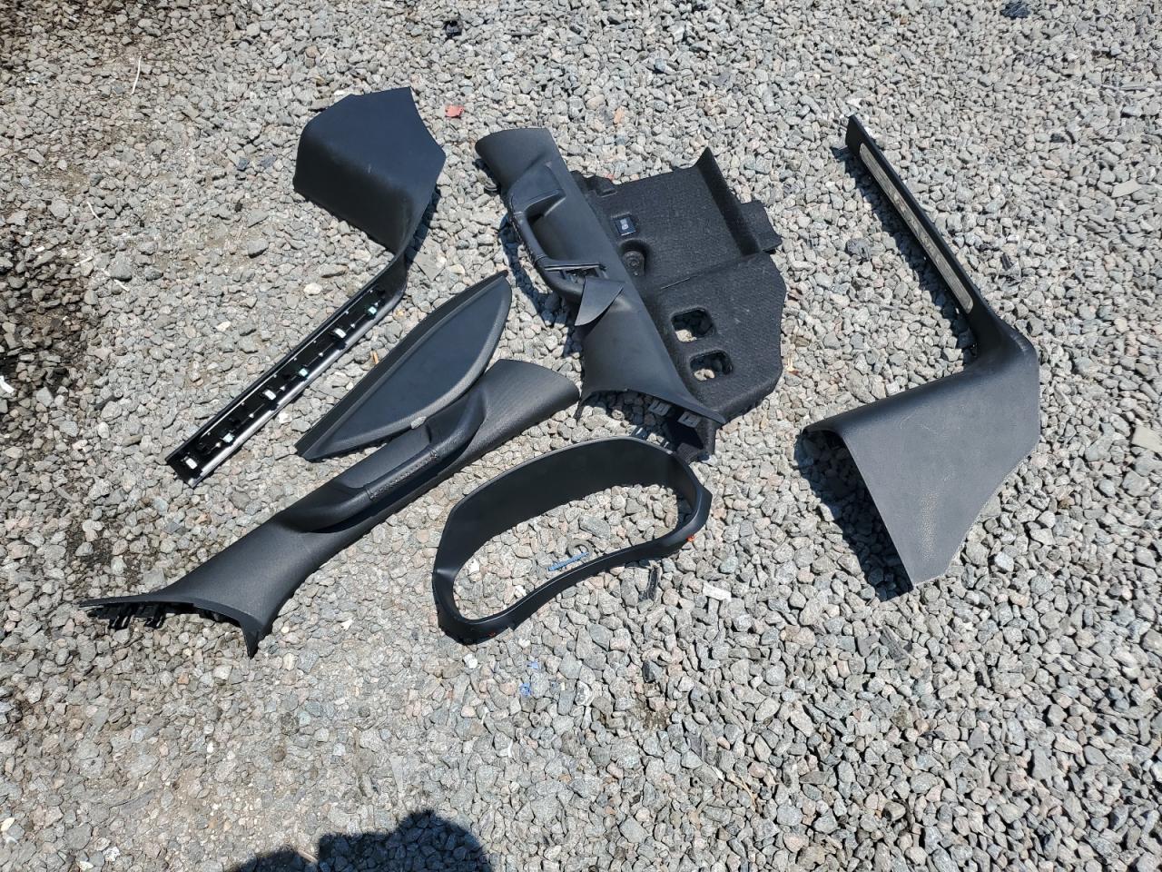 2022 Ram 1500 Limited VIN: 1C6SRFHT0NN360631 Lot: 66391244