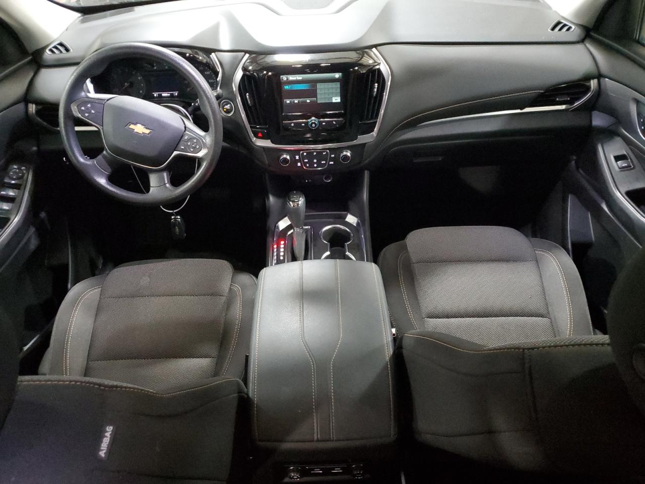 1GNEVFKW1KJ231215 2019 Chevrolet Traverse Ls