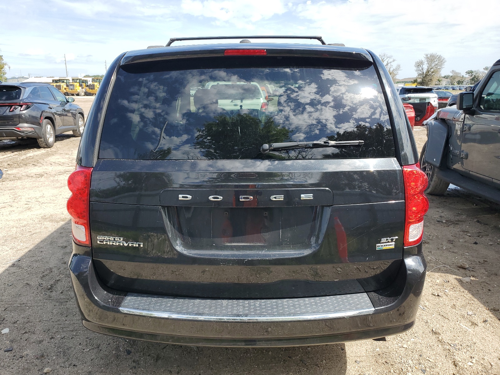 2C4RDGCG6HR557770 2017 Dodge Grand Caravan Sxt