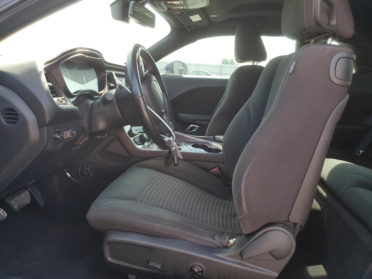 2017 Dodge Challenger Sxt VIN: 2C3CDZAG0HH573641 Lot: 67149574