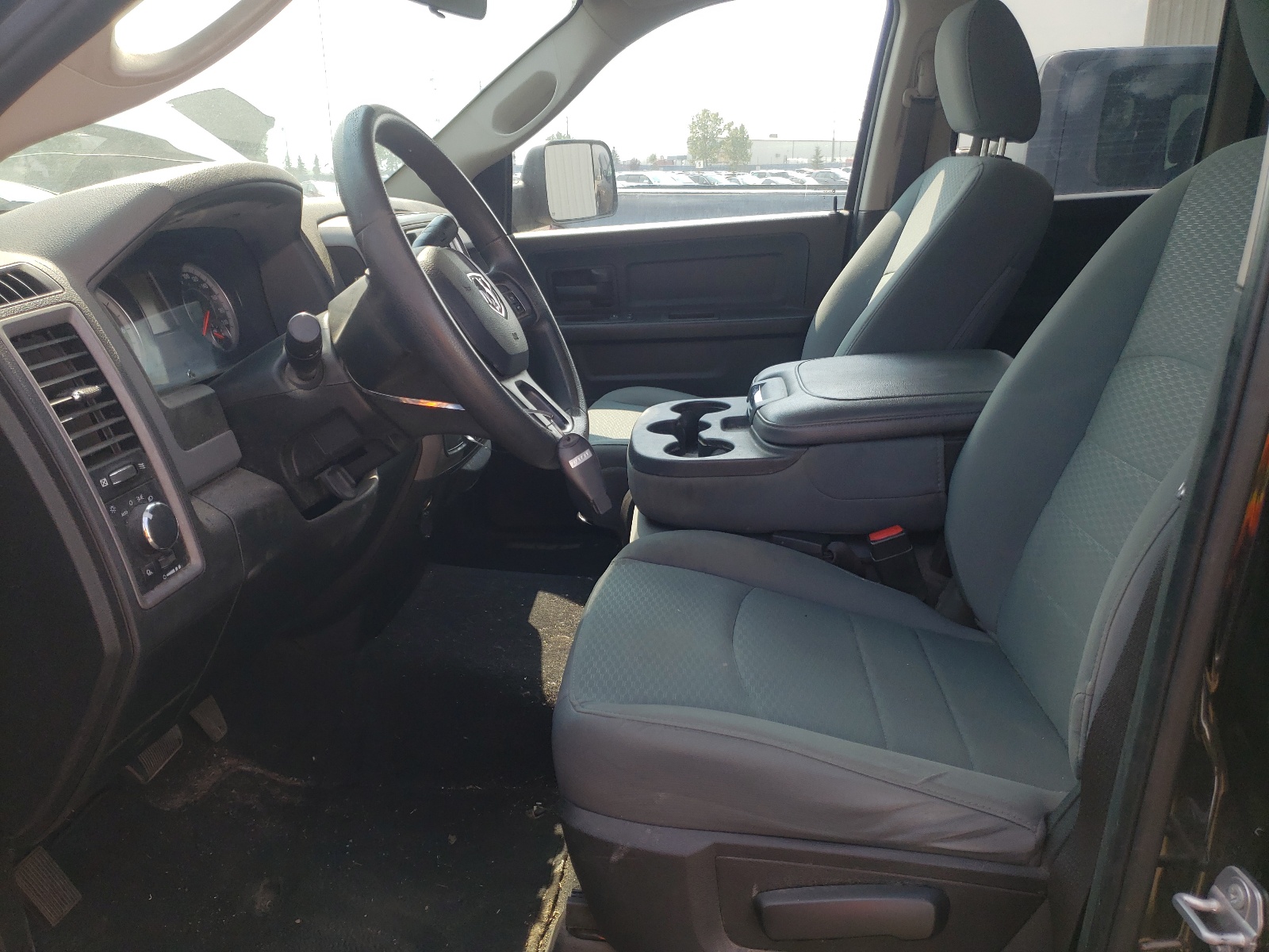 1C6RR7FTXKS532264 2019 Ram 1500 Classic Tradesman