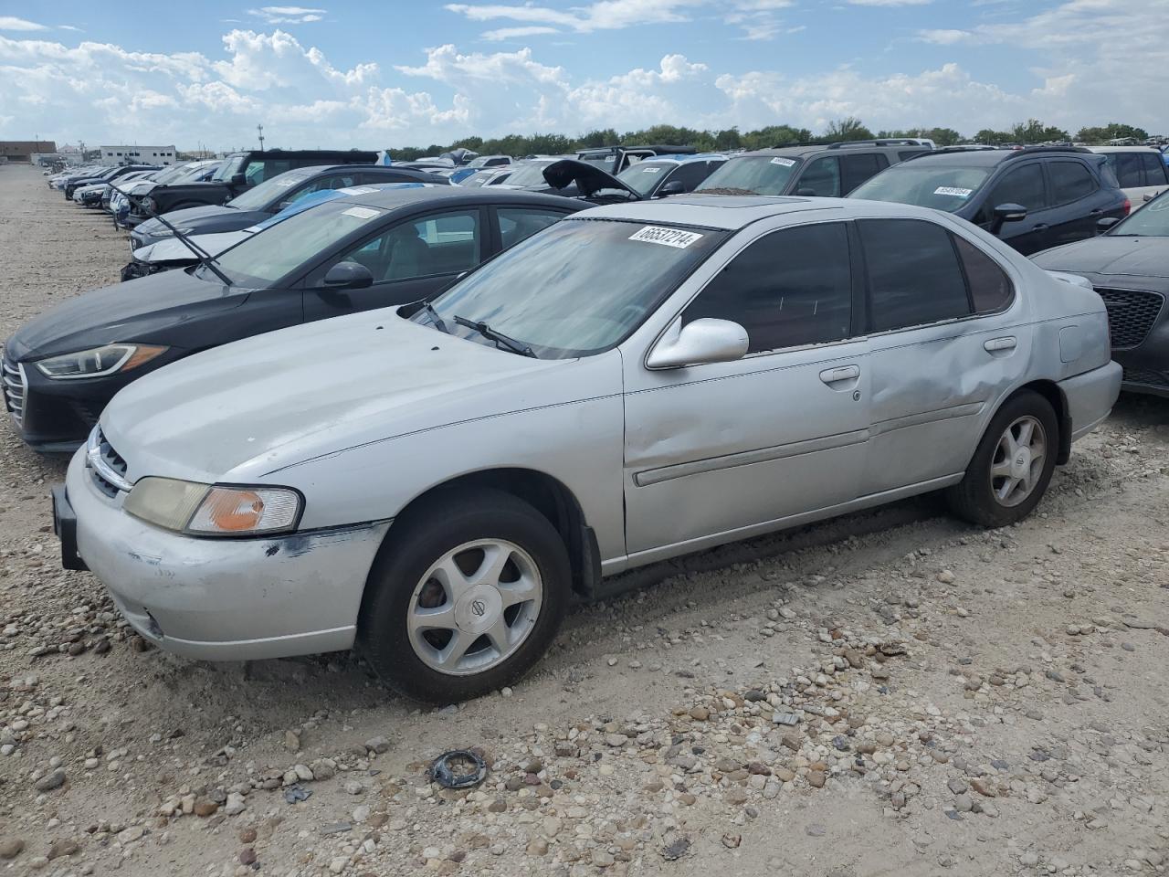 Grand Prairie, TX에서 판매 중인 1999 Nissan Altima Xe - All Over