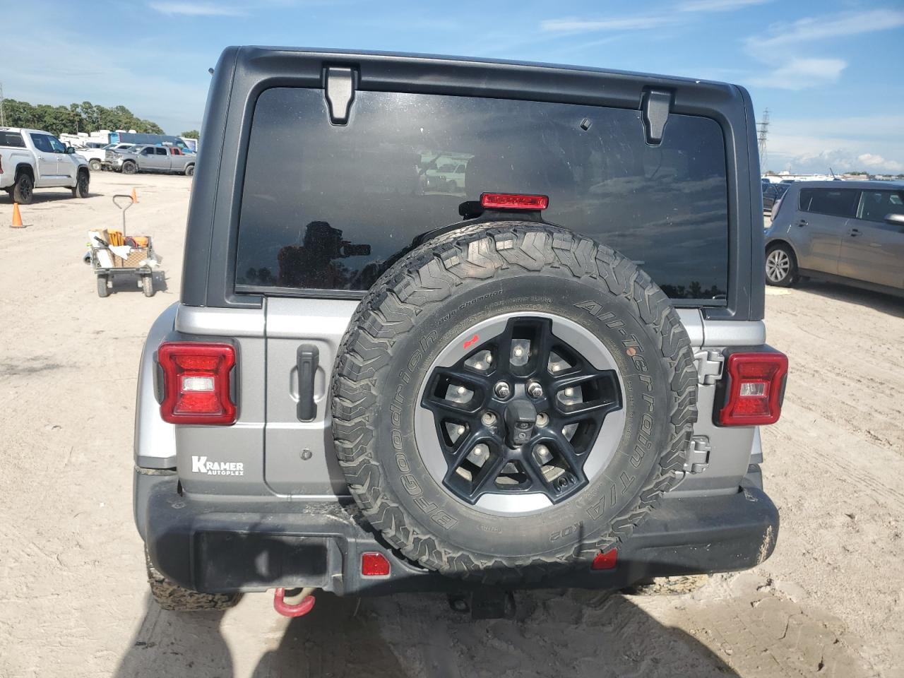 2018 Jeep Wrangler Unlimited Rubicon VIN: 1C4HJXFG7JW205908 Lot: 69220744