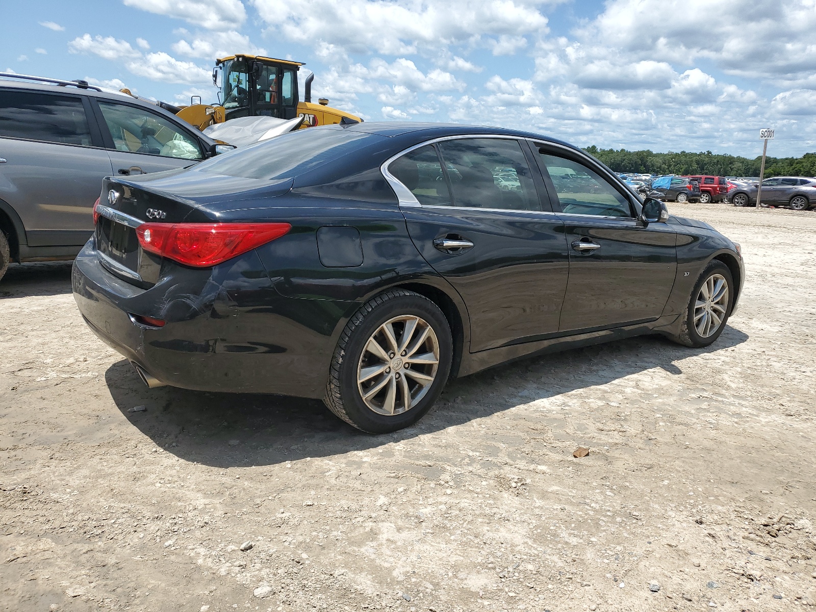 2014 Infiniti Q50 Base vin: JN1BV7AR1EM706526