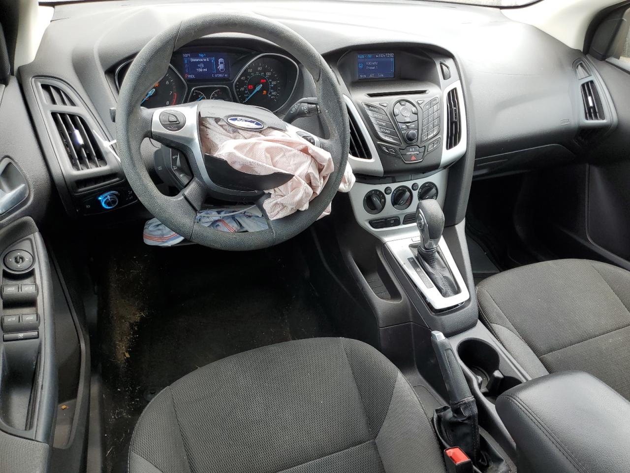 1FADP3K21EL127977 2014 Ford Focus Se