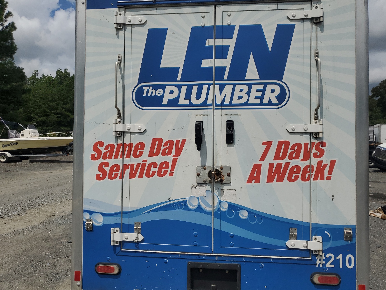 1GB0GRFG4J1313007 2018 Chevrolet Express G3500