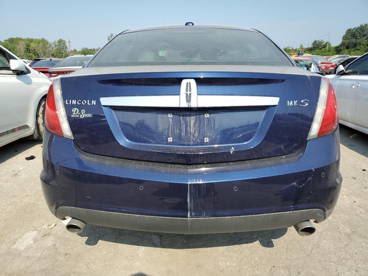 1LNHL9DR9BG607740 2011 Lincoln Mks