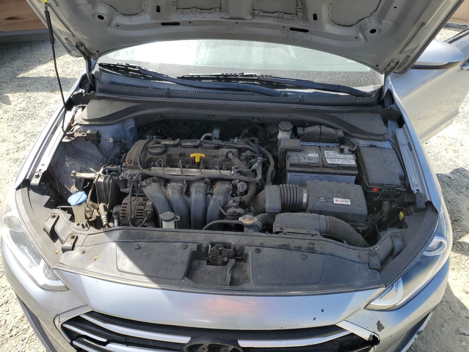 2017 Hyundai Elantra Se vin: 5NPD74LF7HH113060