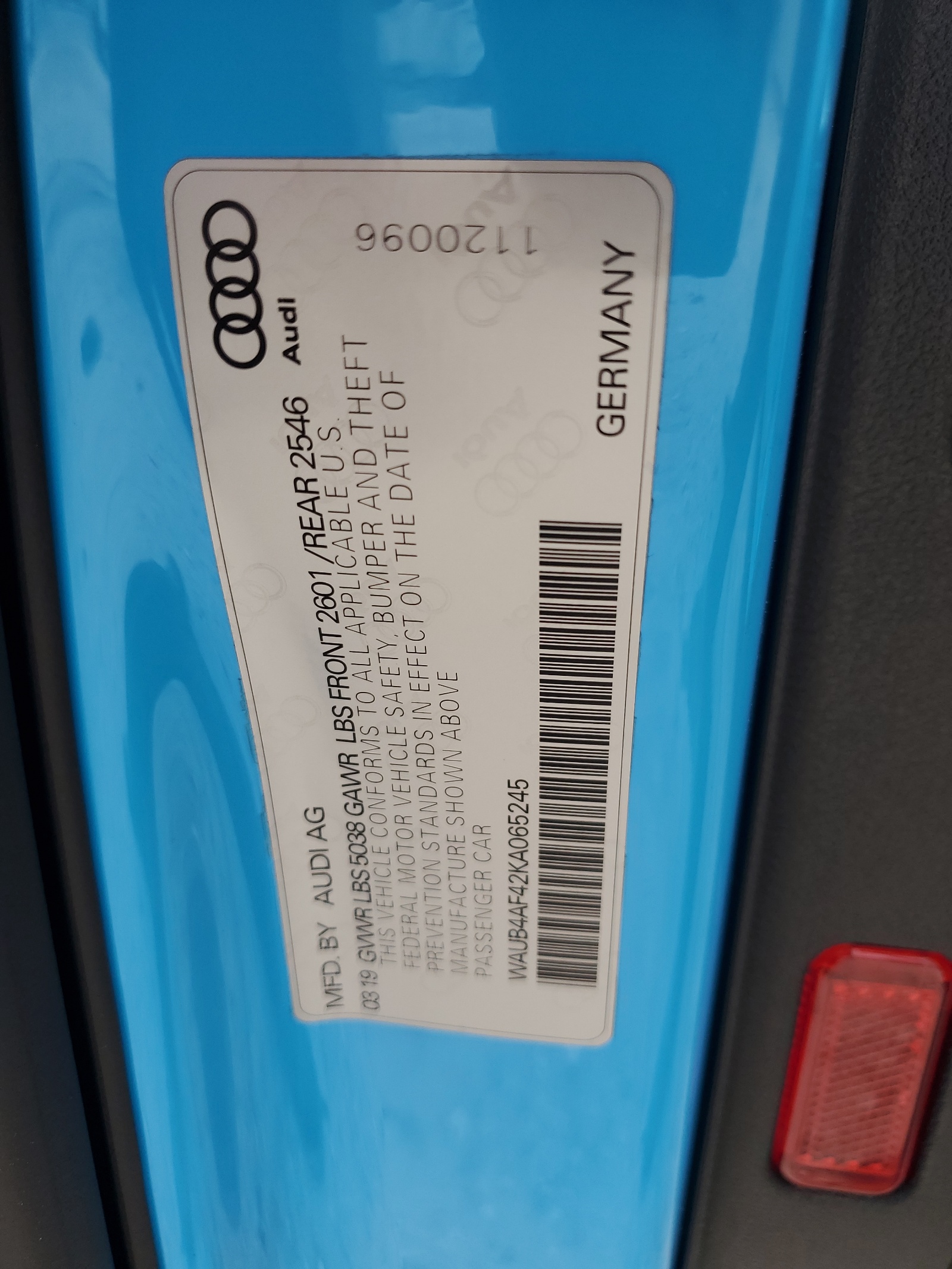 WAUB4AF42KA065245 2019 Audi S4 Premium Plus