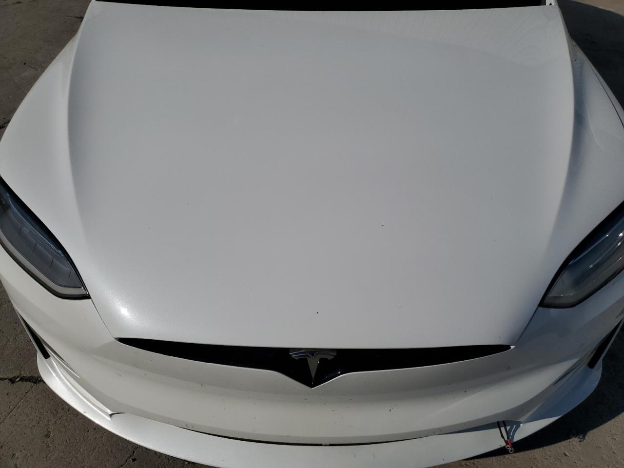 2022 Tesla Model X VIN: 7SAXCBE62NF335626 Lot: 69227954