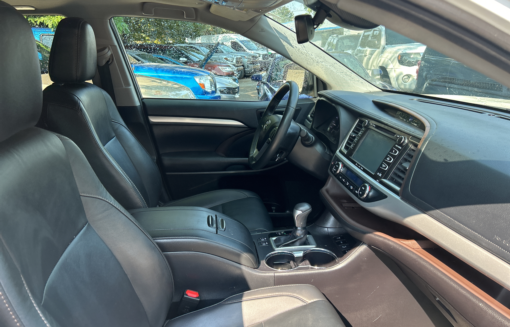 2019 Toyota Highlander Se vin: 5TDJZRFH4KS740629