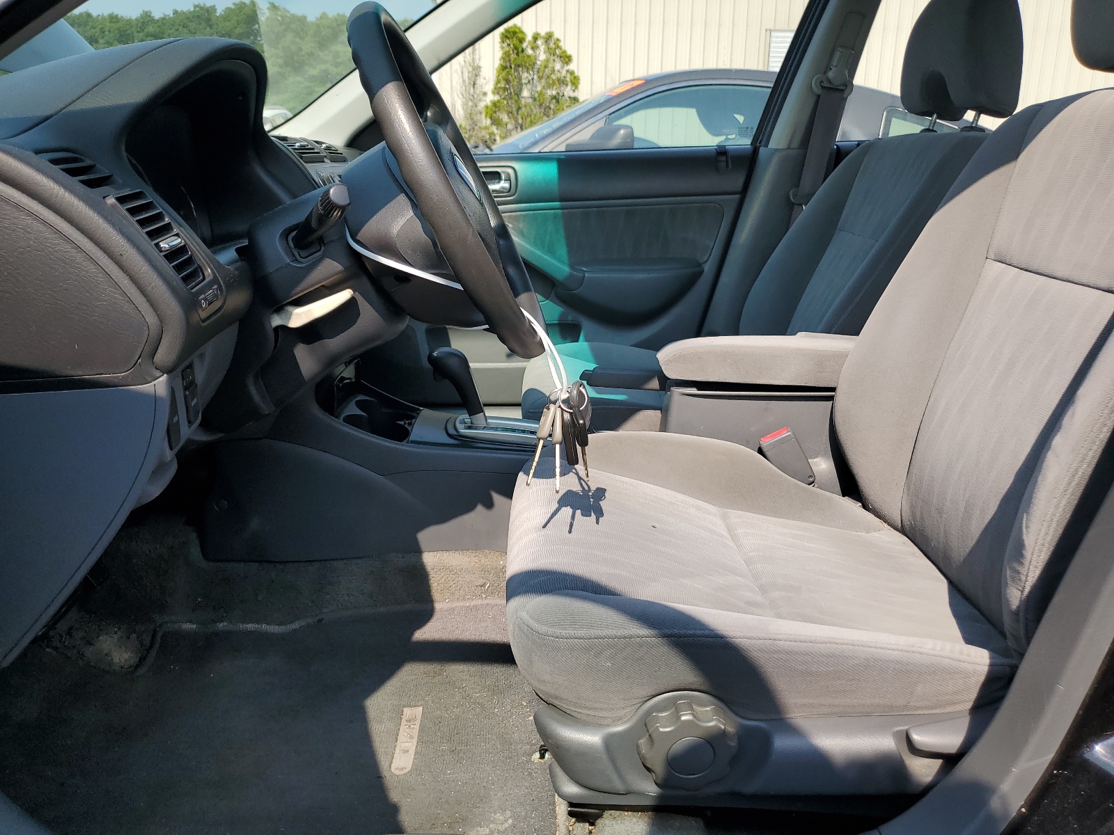 2HGES16504H541514 2004 Honda Civic Lx