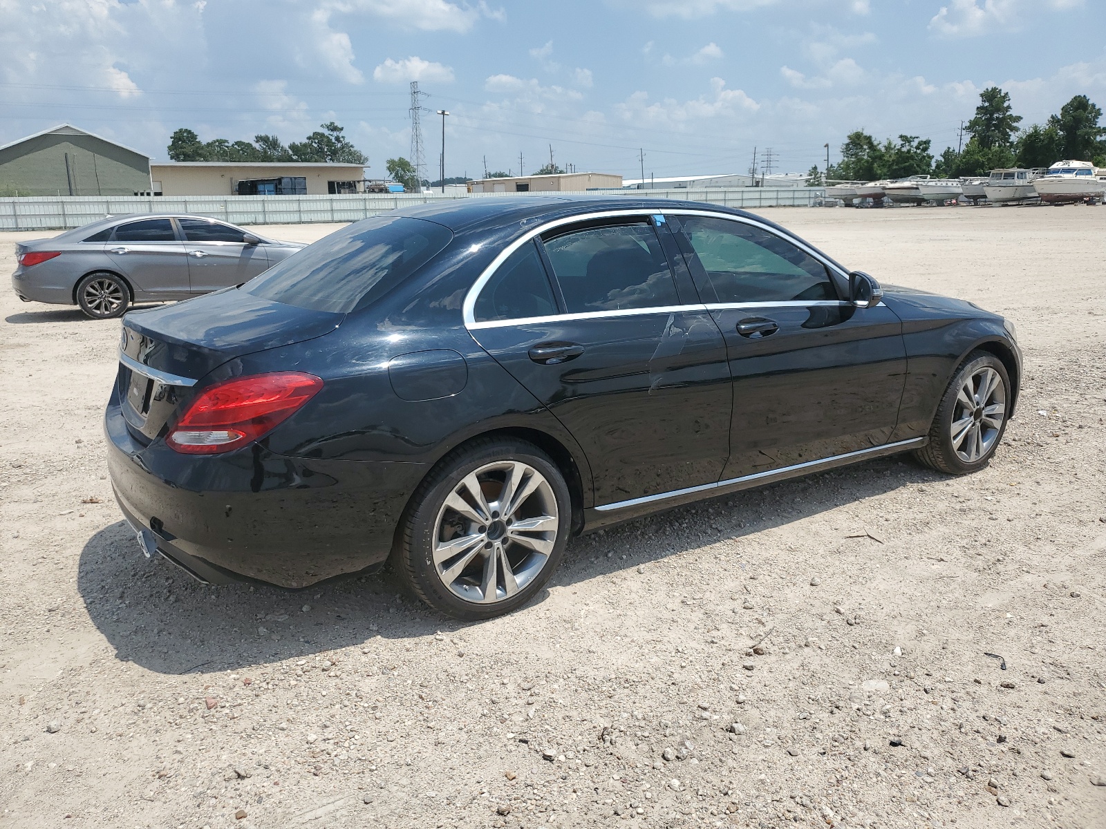 2018 Mercedes-Benz C 300 vin: 55SWF4JB1JU243981