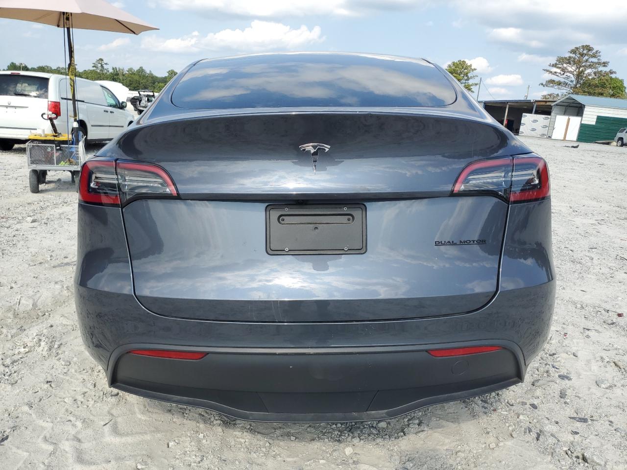 2023 Tesla Model Y VIN: 7SAYGDED3PF947887 Lot: 68541084