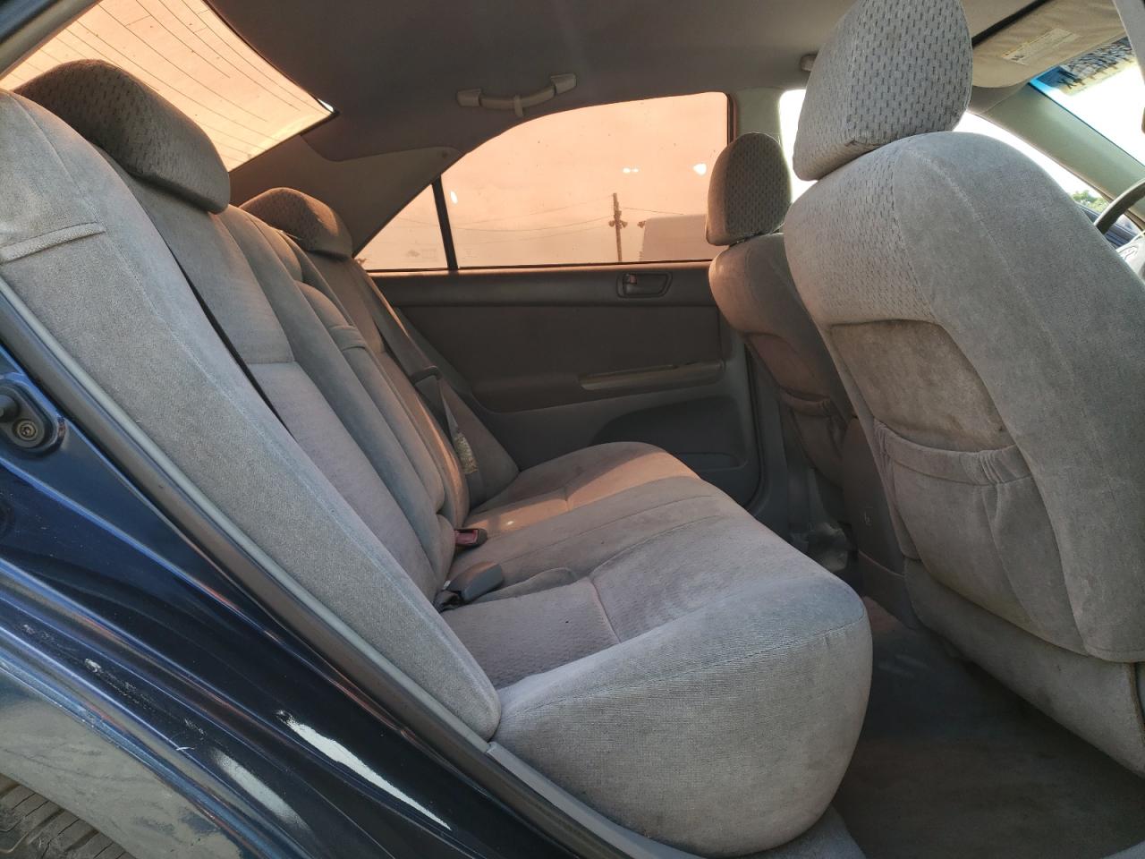 2004 Toyota Camry Le VIN: 4T1BE32KX4U267747 Lot: 65974444