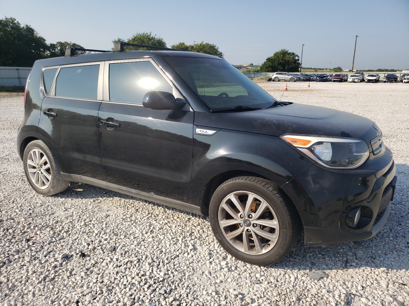 KNDJP3A57K7671526 2019 Kia Soul +