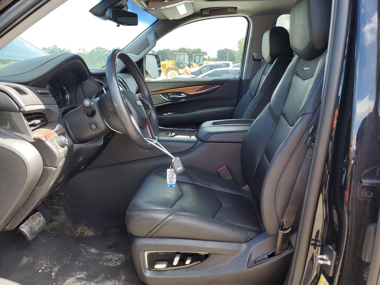 1GYS3CKJ8JR324697 2018 Cadillac Escalade Premium Luxury