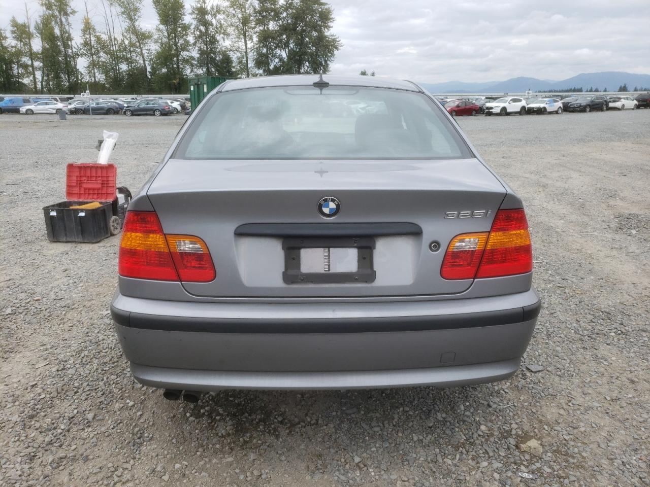 2004 BMW 325 I VIN: WBAEV33464PD01070 Lot: 67611564