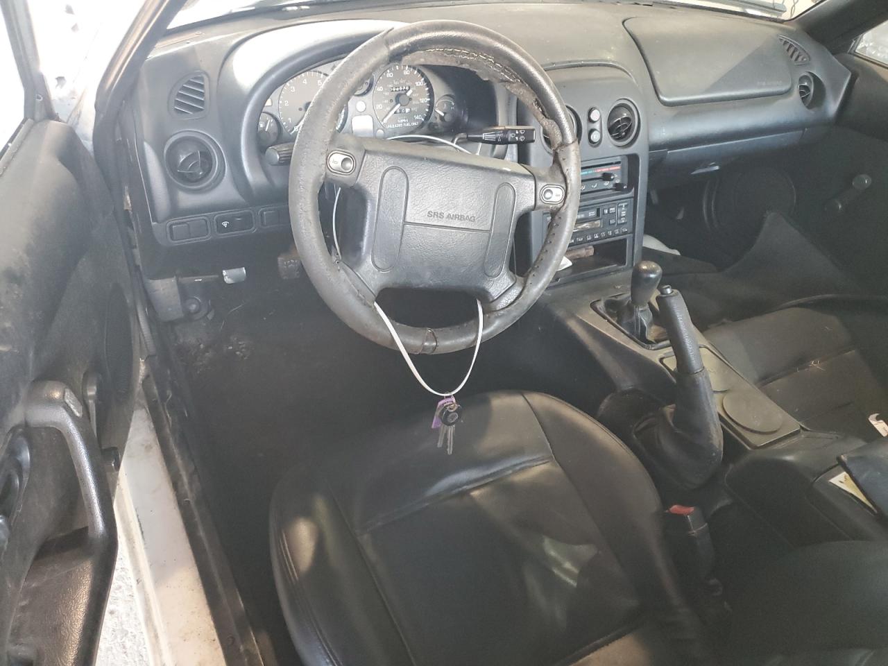 1997 Mazda Mx-5 Miata VIN: JM1NA3532V0721824 Lot: 60508434