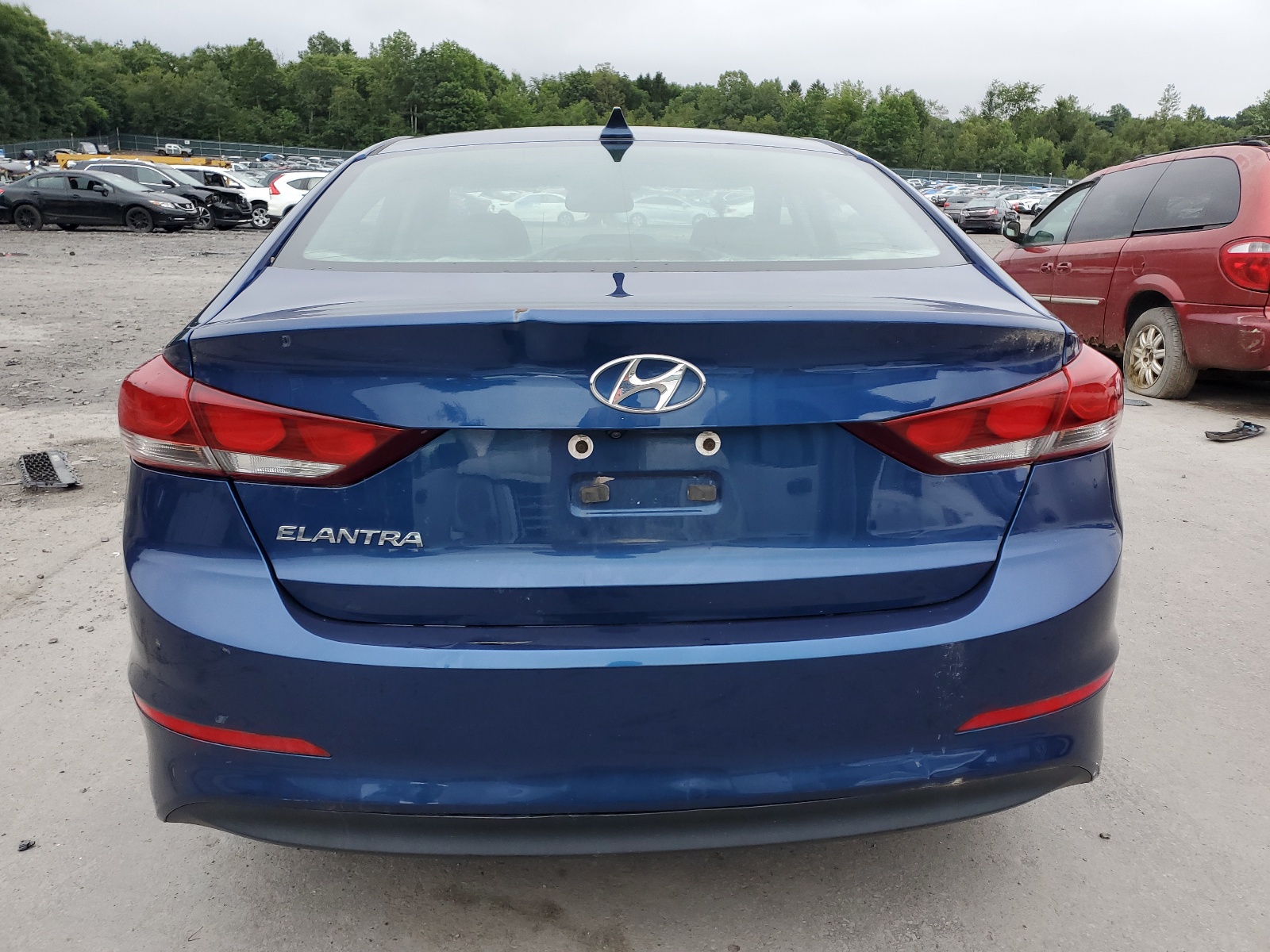 2017 Hyundai Elantra Se vin: 5NPD84LF7HH161980