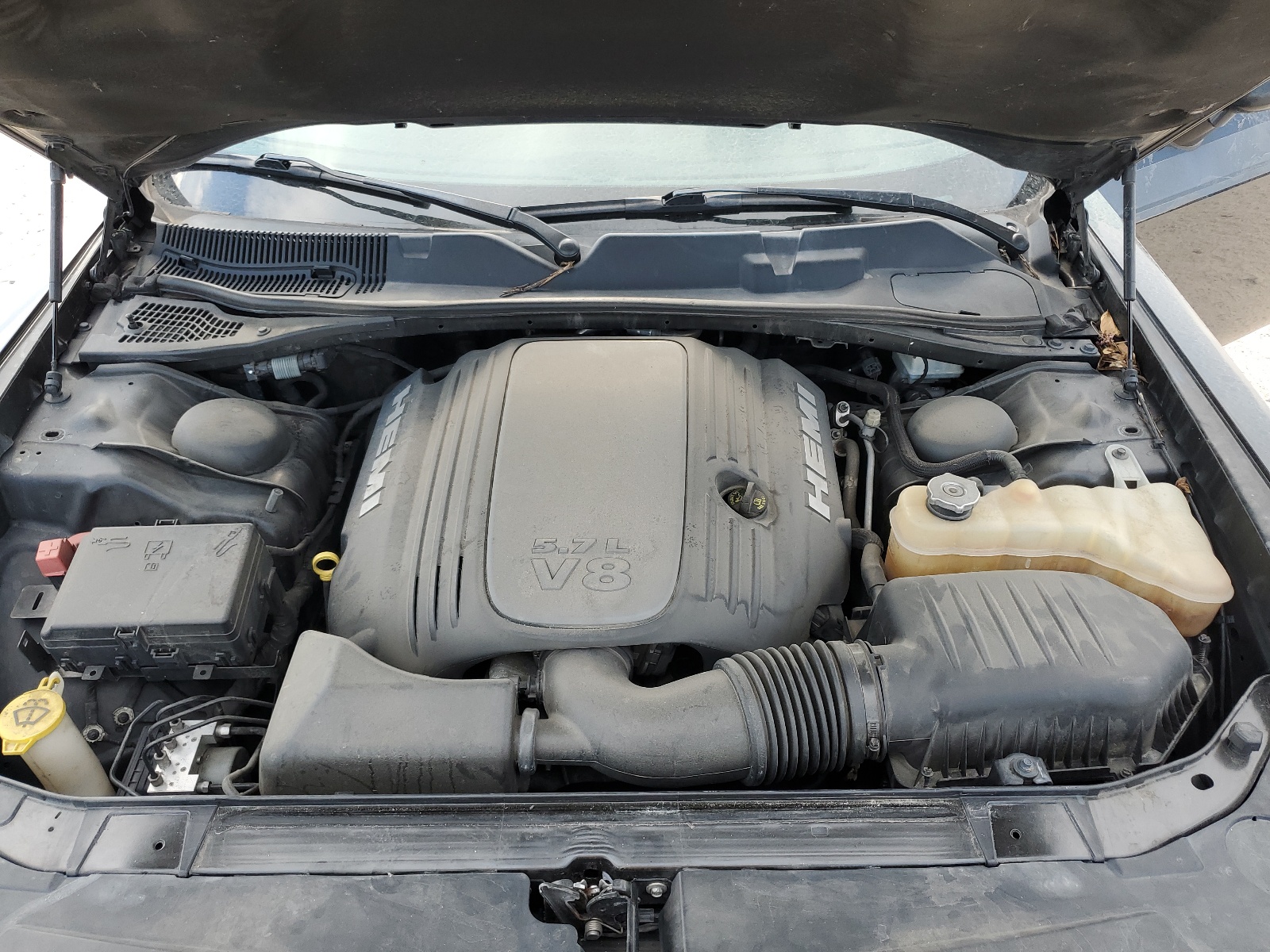 2C3CDZBT3GH226153 2016 Dodge Challenger R/T