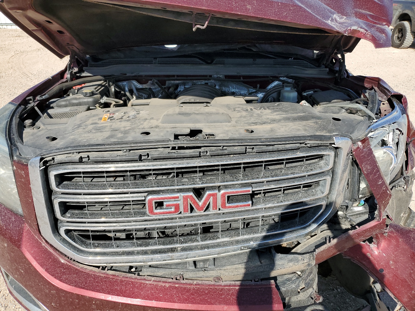 1GKS2BKCXHR381616 2017 GMC Yukon Slt