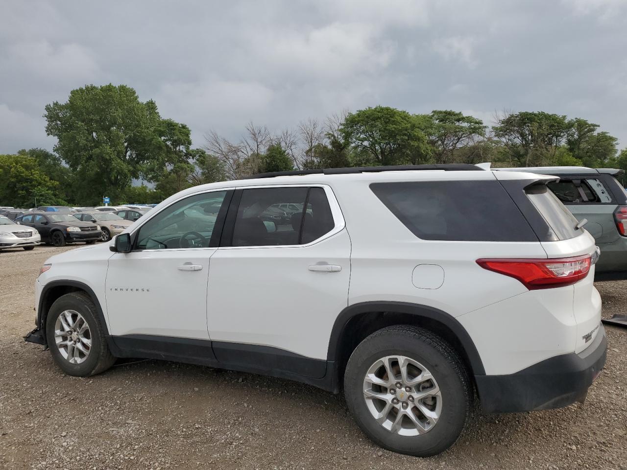 1GNEVHKW6LJ143483 Chevrolet Traverse L 2