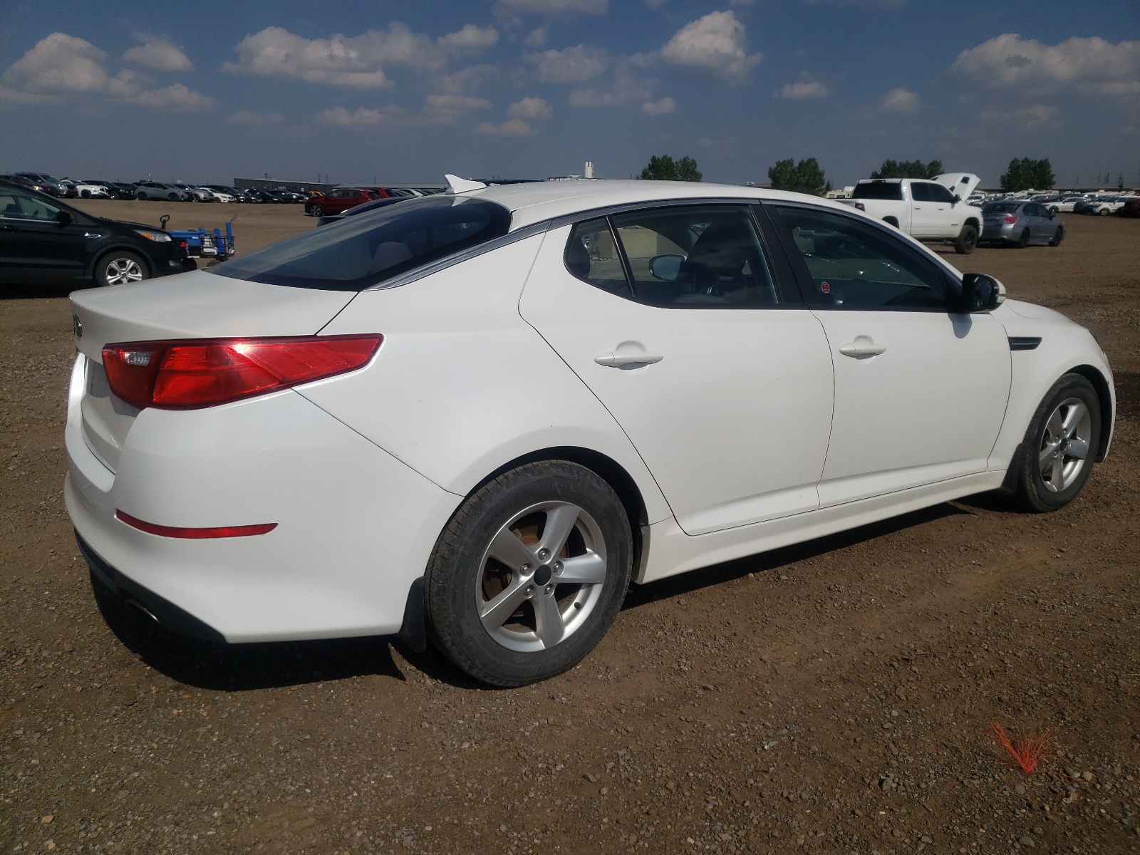 KNAGM4A70F5625027 2015 Kia Optima Lx