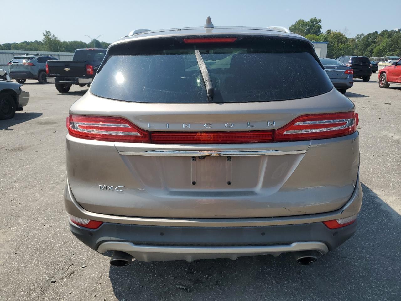 5LMCJ3C94KUL22263 2019 Lincoln Mkc Reserve