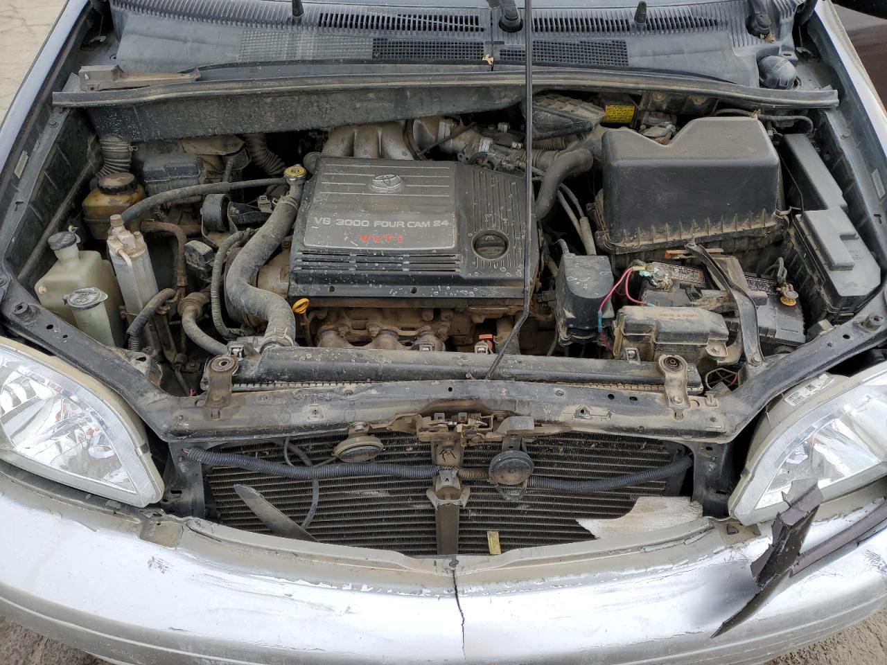 2002 Toyota Sienna Le VIN: 4T3ZF13C52U507556 Lot: 65625644