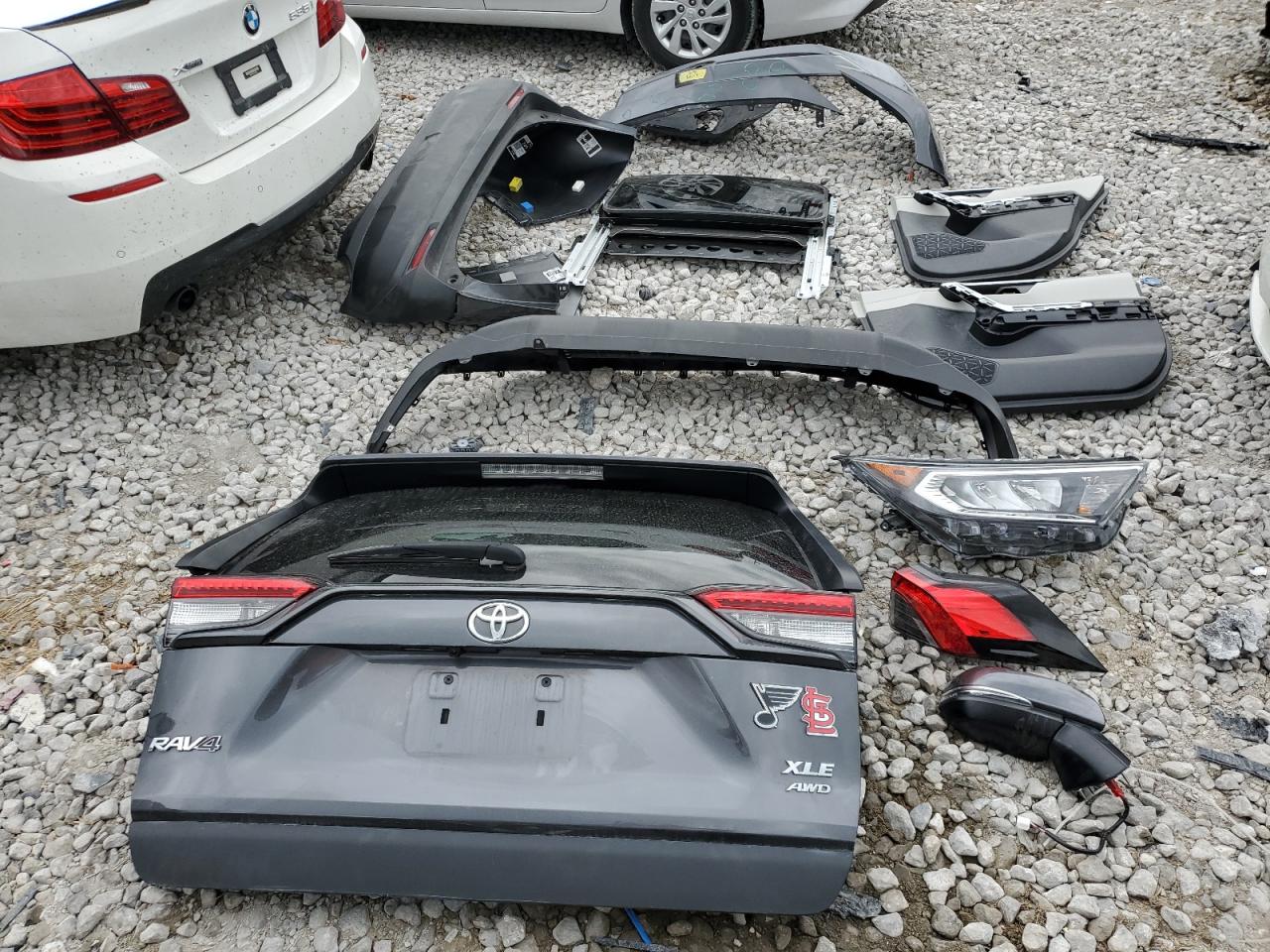 2021 Toyota Rav4 Xle Premium VIN: 2T3A1RFV9MC234178 Lot: 66390274