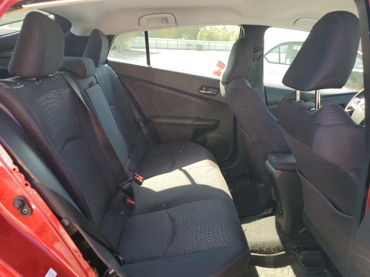 2018 Toyota Prius VIN: JTDKBRFU4J3075494 Lot: 65941674