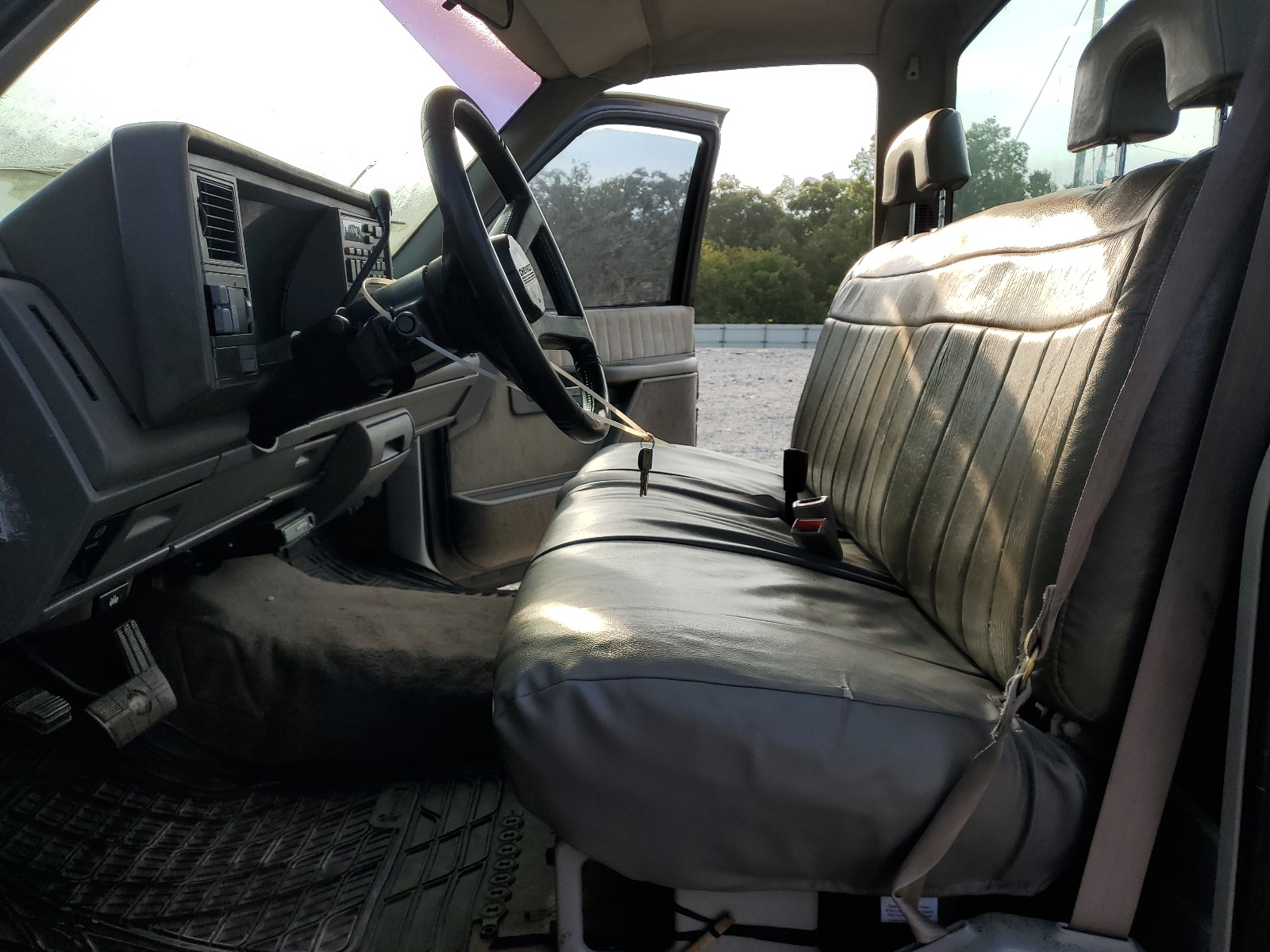 1GCFC24K6PE106636 1993 Chevrolet Gmt-400 C2500